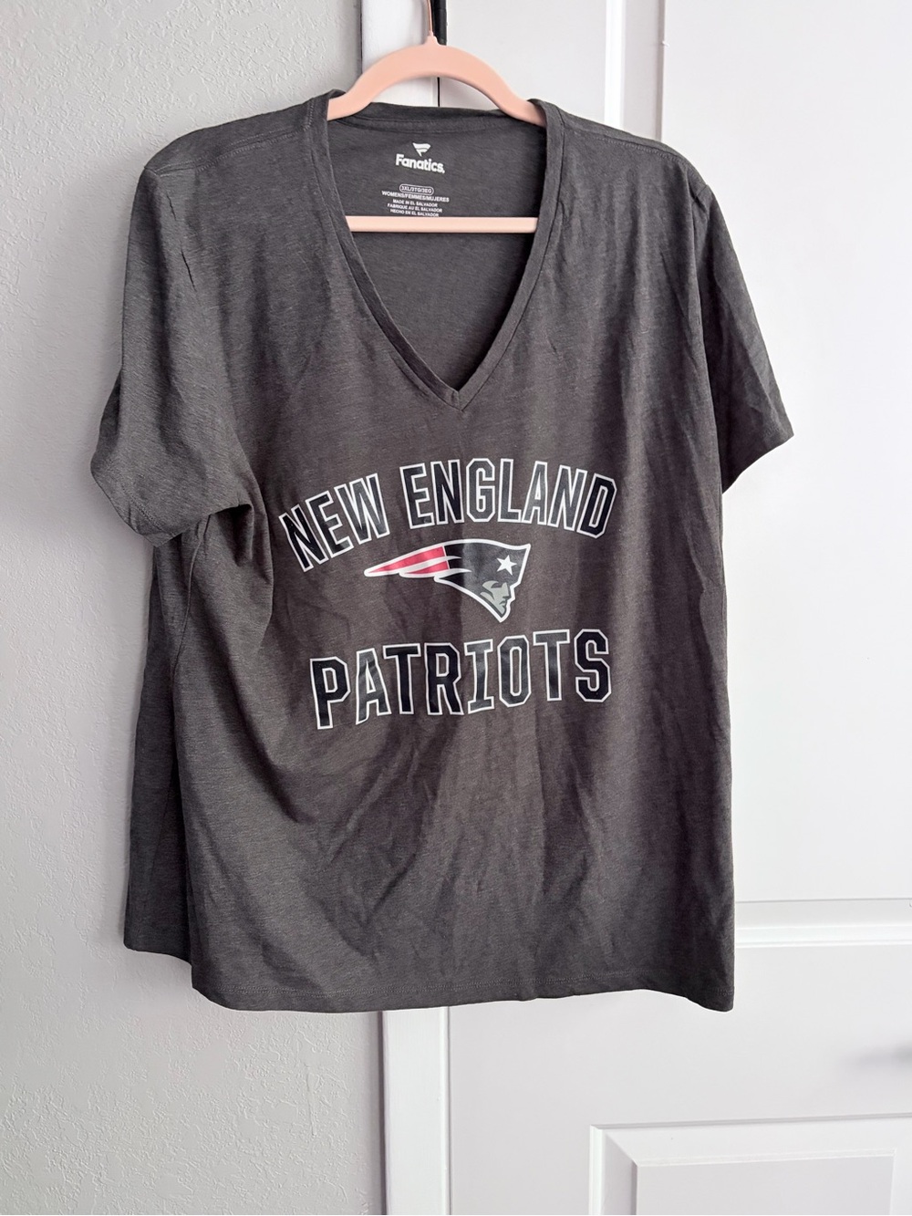 Fanatics Women's Patriot’s V-Neck Tee - Charcoal Gray t-shirt